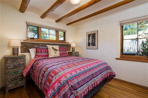 Photo 16 - Casa Contenta - Charming East Side Family Home With Hot Tub, Walk to Canyon Rd