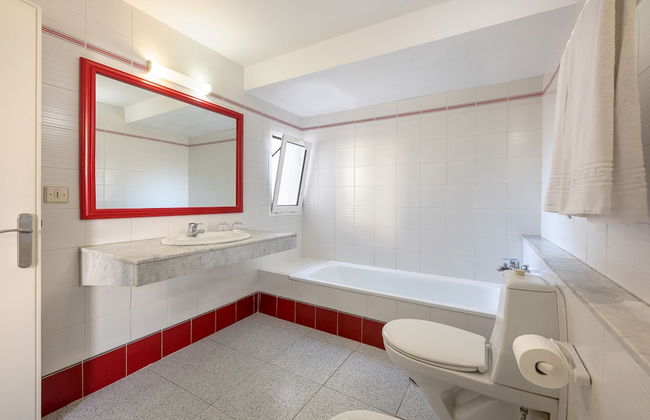 Apartamentos LIVVO Koala Garden - Photo 14