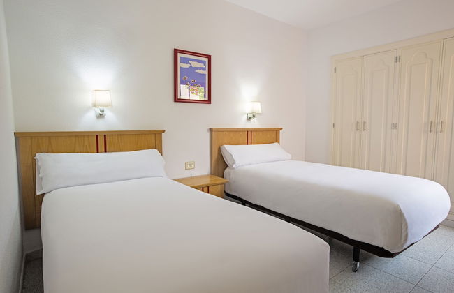 Apartamentos LIVVO Koala Garden - Photo 5