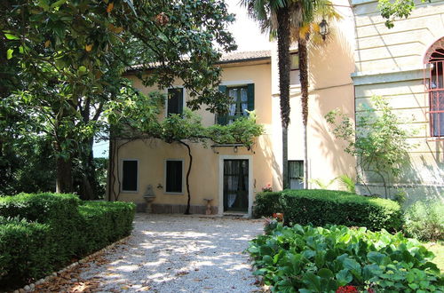 Foto 1 - Cosy Holiday Home in Romano With Garden