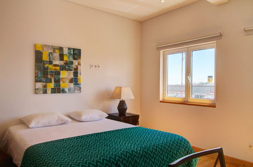 Photo 2 - A new Studio Apartment With Amazing Views of the River Tagus