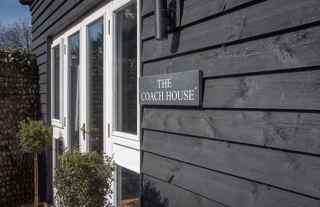 The Coach House, Reydon - Photo 44