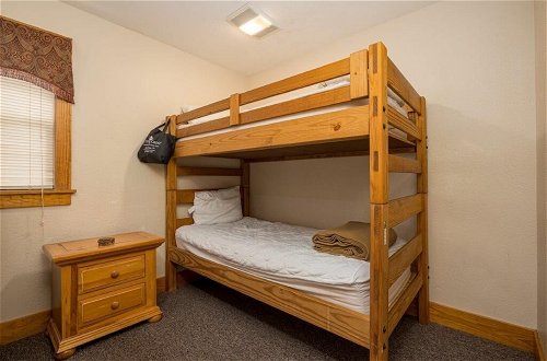 Photo 2 - Briarstone Lodge Condo 13C - Two Bedroom Condo