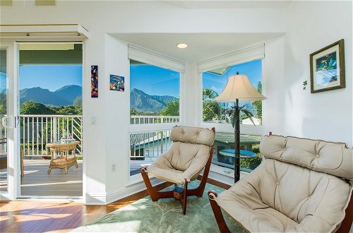 Photo 8 - S Of Kamalii 47 3 Bedroom Home by RedAwning