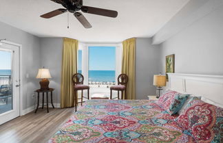 Photo 2 - Emerald Beach Resort by iTrip Panama City Beach