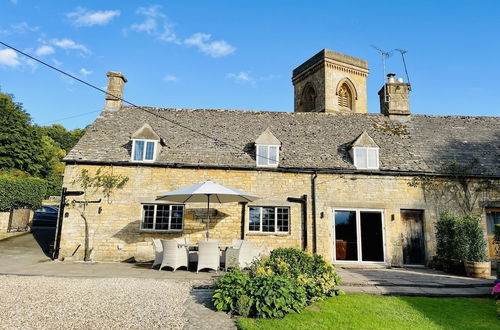 Photo 59 - Stunning Cotswold Cottage in Snowshill Broughwood