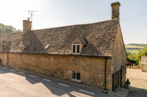 Photo 69 - Stunning Cotswold Cottage in Snowshill Broughwood