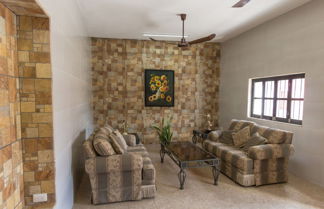 Photo 3 - Merida Serviced Apartments