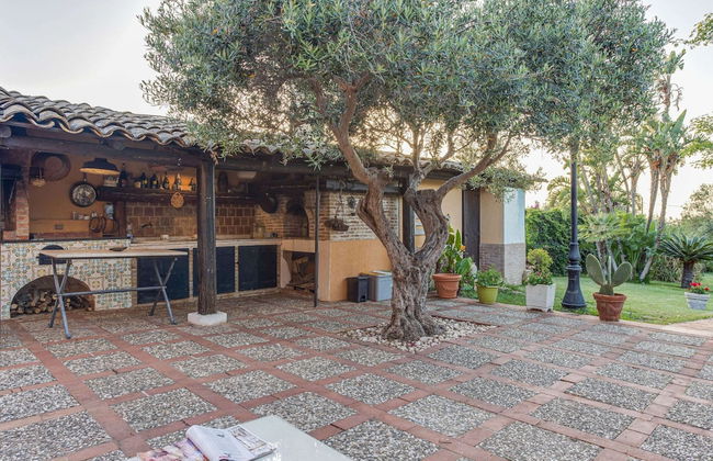 Belvilla by OYO Charming Villa With Roof Terrace - Foto 35