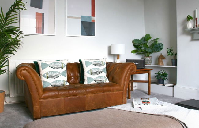 Beautiful 6-bed - Sleeps 12 - Stunning Views - Foto 24