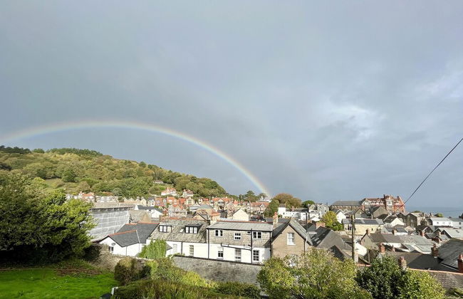 Beautiful 6-bed - Sleeps 12 - Stunning Views - Foto 35