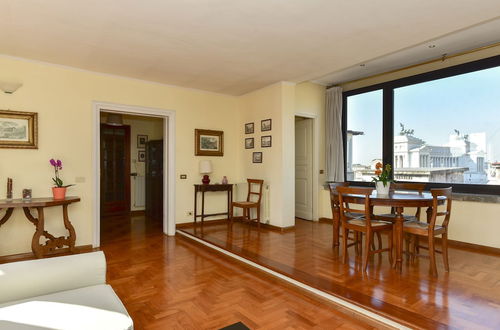 Photo 7 - Rome at Your Feet Apartment with Terrace