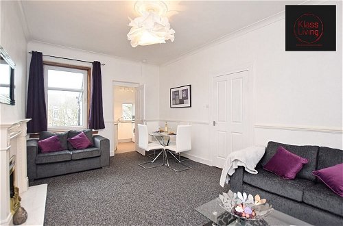 Photo 15 - One Bedroom Apartment by Klass Living Serviced Accommodation Coatbridge - Whifflet Park Apartment With Wifi and Parking
