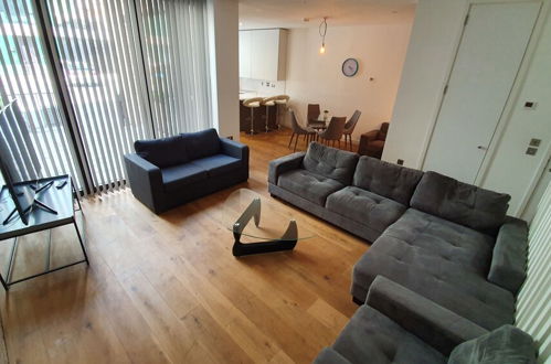 Photo 10 - Luxury London. O2 Greenwich sleeps 8-10