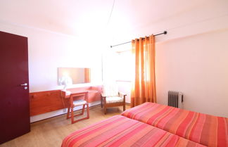 Photo 3 - Sunny and Cozy Apartment by Lago Azul