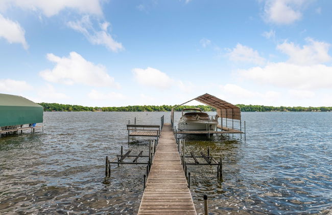 Lakefront Luxury - Foto 47