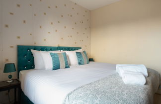 Photo 3 - Novelty Suites - Roslin Street