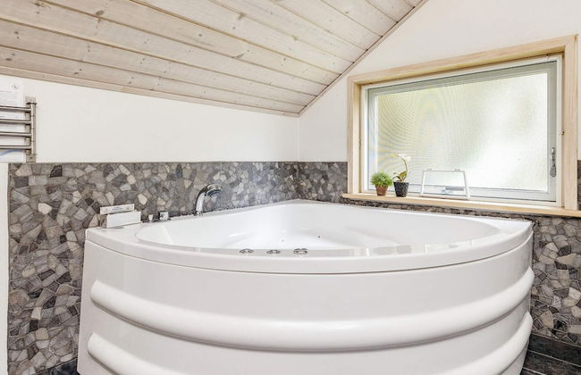 6 Person Holiday Home in Jerup - Photo 12