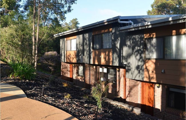 Evedon Park Bush Retreat - Photo 3