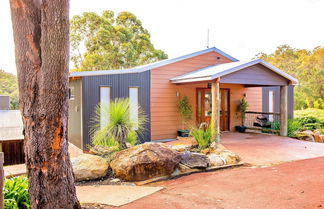 Photo 2 - Evedon Park Bush Retreat