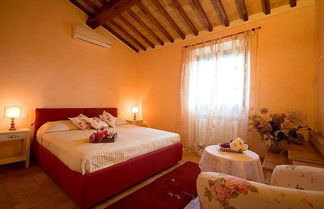 Photo 3 - Red House/casa Rossa - Near Civita Di Bagnoregio