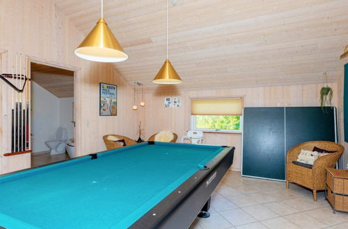 Photo 4 - 10 Person Holiday Home in Lokken