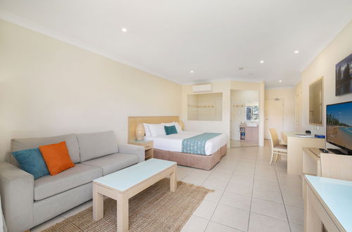 Photo 5 - Terrigal Sails Serviced Apartments