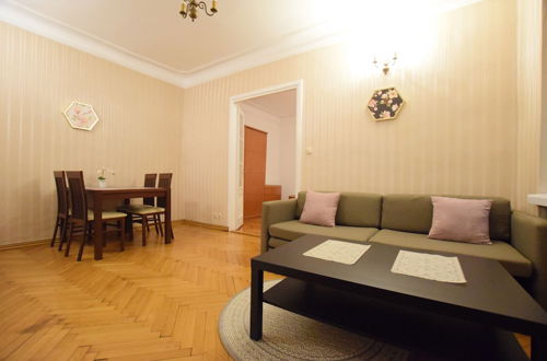 Photo 14 - Elegant Apartment Universitas