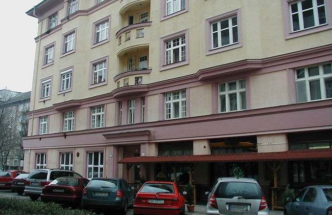 Apartmany Bratislava - Photo 28