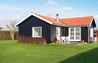 Photo 1 - 4 Person Holiday Home in Hejls-by Traum