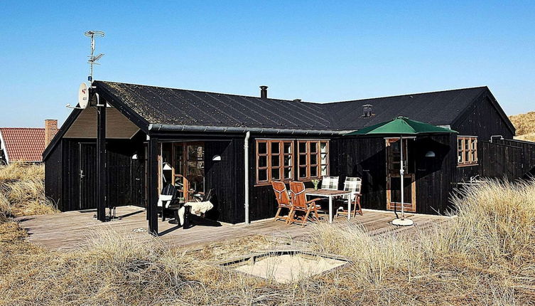 Photo 1 - 6 Person Holiday Home in Hvide Sande