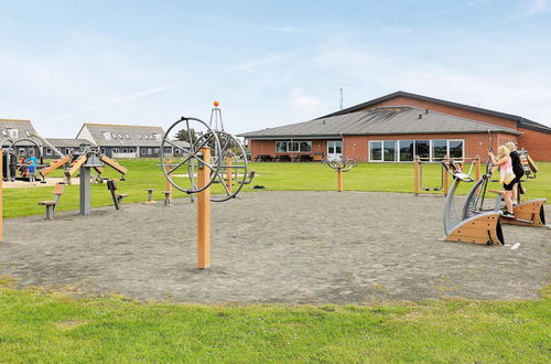 Photo 23 - Spacious Holiday Home in Jutland near North Sea