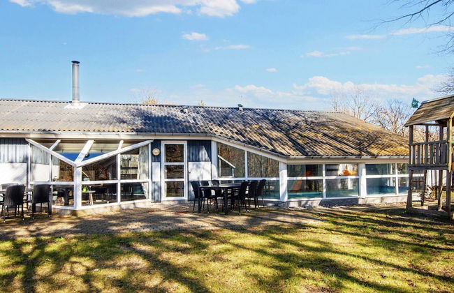 12 Person Holiday Home in Glesborg - Foto 31