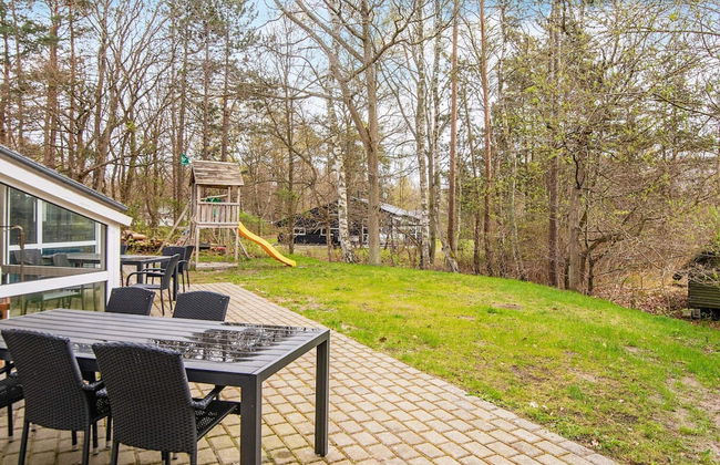 12 Person Holiday Home in Glesborg - Photo 49