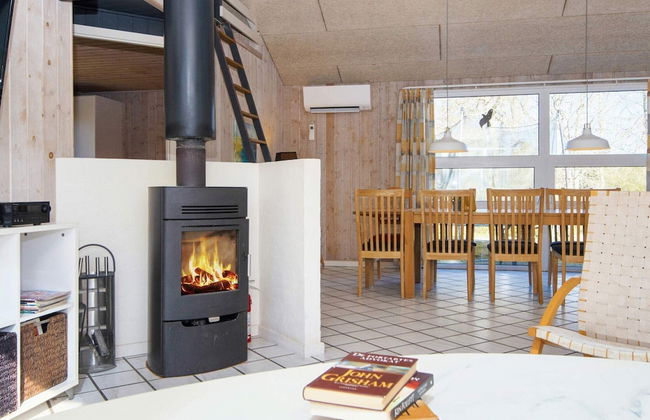 12 Person Holiday Home in Glesborg - Foto 20