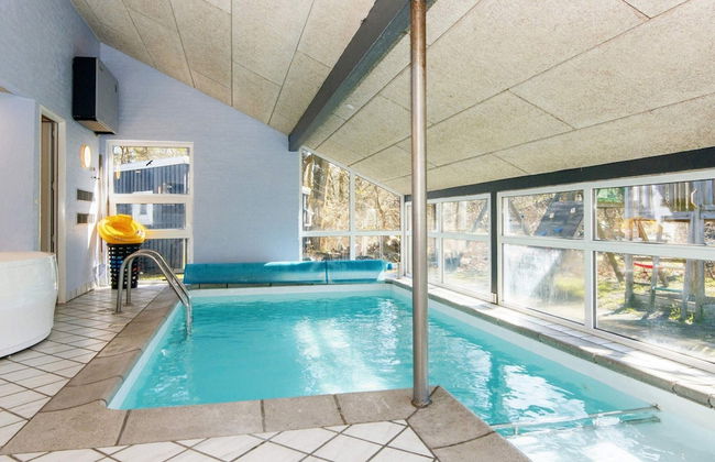 12 Person Holiday Home in Glesborg - Foto 16
