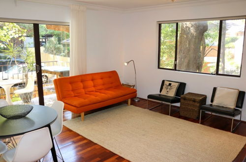 Photo 9 - Spacious 3 Bedroom Apartment 20 Min To The CBD