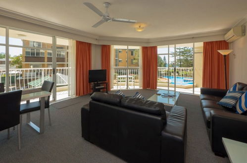 Photo 6 - Burleigh Surf Apartments