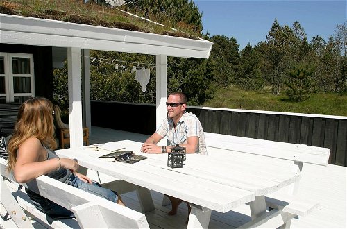 Photo 9 - 6 Person Holiday Home in Albaek