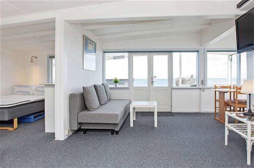 Photo 15 - 6 Person Holiday Home in Gilleleje