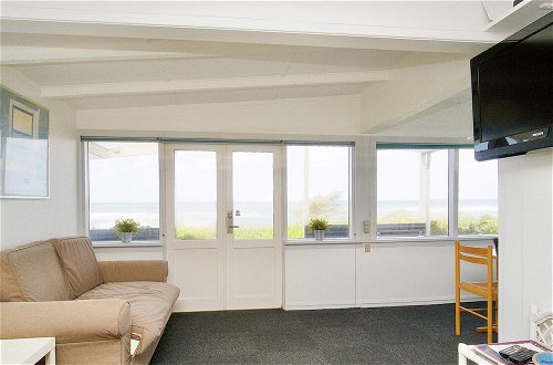 Photo 3 - 6 Person Holiday Home in Gilleleje