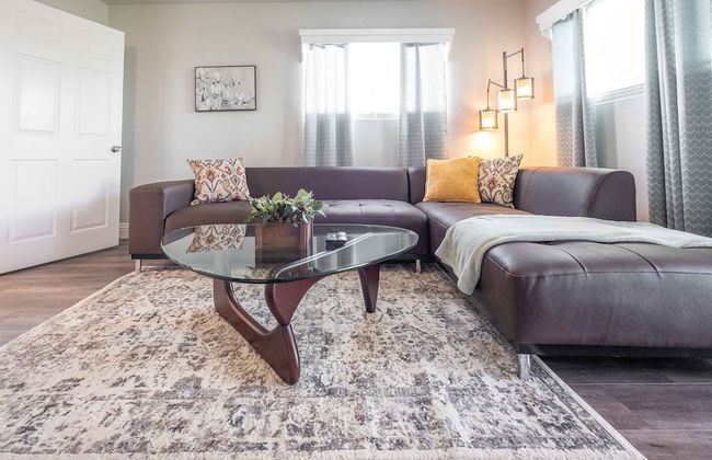 Stylish & Charming 15min to Downtown LA - Photo 20