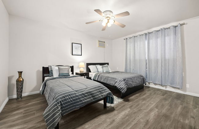 Stylish & Charming 15min to Downtown LA - Photo 5