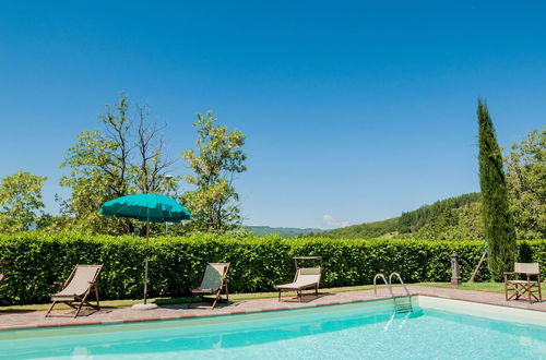 Photo 29 - Villa in Lonnano With Pool