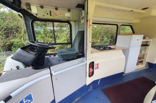 Photo 29 - Double Decker Bus on an Alpaca Farm Sleeps 8