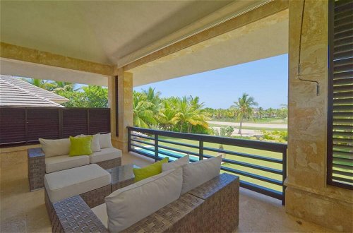 Photo 43 - Dramatic Luxury Villa With Golf and Ocean View Walking Distance From the Beach