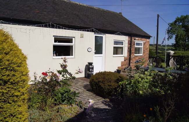 Birchenfields Family Friendly Cottages, Play Barn for all Ages and Summer Hous - Foto 1