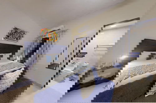 Photo 11 - Hotel Tau Art Residence
