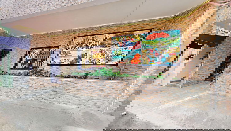 Photo 1 - Hotel Tau Art Residence