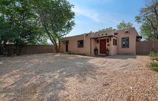 Foto 1 - Casa de Lorenzo - Spacious Yard With Hot Tub and Fire Pit